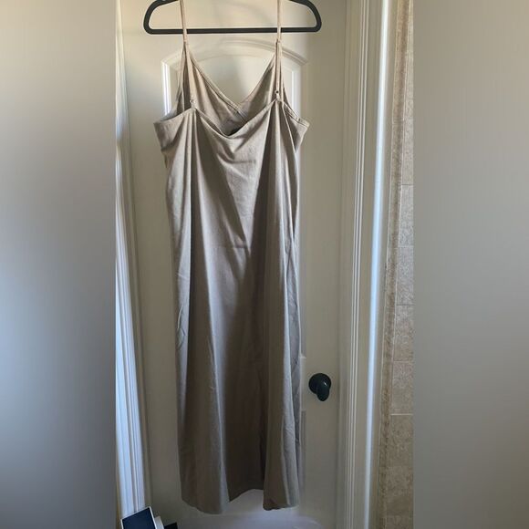 Jenni Kayne Riviera Slip - Picture 2 of 3